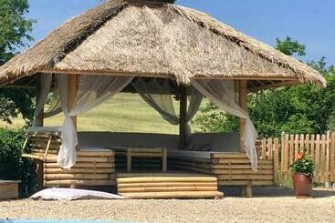 住宿加早餐 Les Didascalies