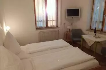Pensió Gästehaus Truckenbrodt