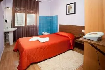 Pensione Hostal Goias