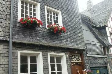 ベッドアンドブレックファースト Der Kleine Globetrotter