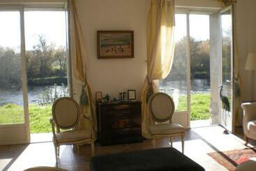 צימר Le Manoir De La Riviere