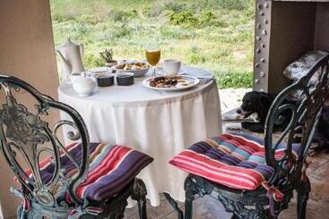 فندق Maskam Guest Farm