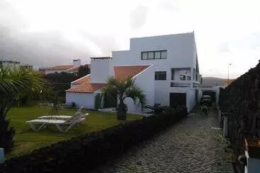 Majatalo Surf & Guest Lorena´s House