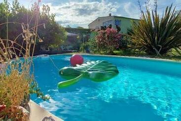 פנסיון Le Jardin Serein