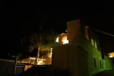 هتل آپارتمان Casal San Domenico