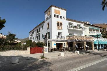 游客公寓 Apartamentos Torre Playa