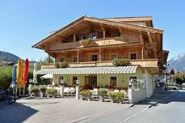 ツーリストアパートメント Appartement Fuchs Ferdinand
