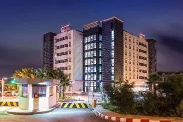 Hotel Ibis Oran Les Falaises