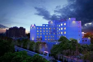 Hotel Vivanta Vadodara