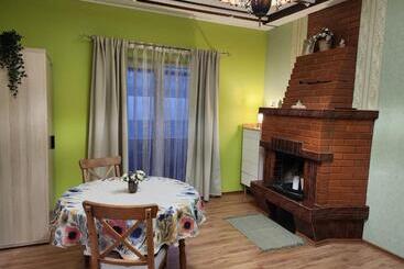 پانسیون Renau