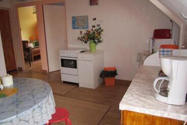 مبيت وإفطار Ellias