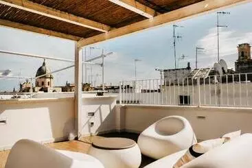 پانسیون Le Contrade Vico Alba