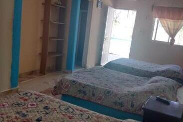 فندق Villas Yoleth