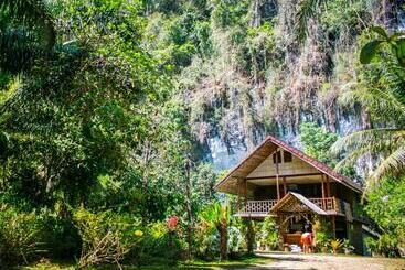 Khao Sok Silver Cliff Resort
