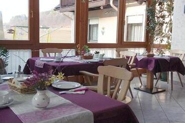 펜션 Gästehaus Anna