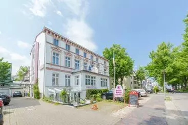 ペンション Haus Troja