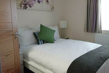 一軒屋 The Dakota