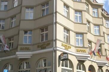 Hotel Zlaty Lev Zatec