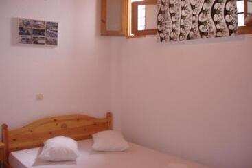 Aparthotel Siroco S Rooms And Studios