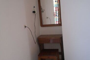 آپارتمان‌های توریست‌ها Fania Apartments