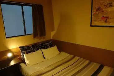 酒店 Khaosan Kyoto Guesthouse