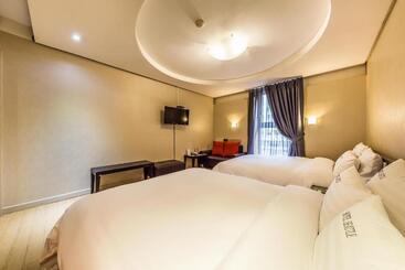 Incheon Airport Hotel Seattle