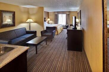 Holiday Inn Express Hotel & Suites Council Bluffs Convention Center Area, An Ihg