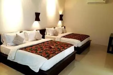 Hotel Tropicana Lanta Resort