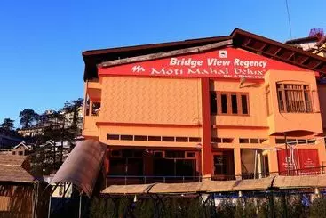ホテル Bridge View Regency