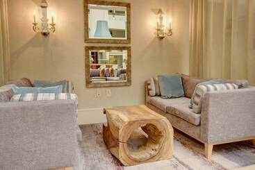 فندق Crowne Plaza Charleston, An Ihg