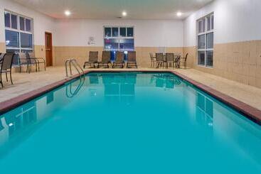 Holiday Inn Express Hotel & Suites Alvarado, An Ihg