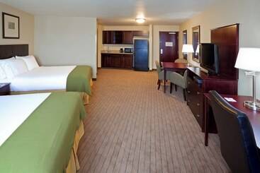 Holiday Inn Express Hotel & Suites Syracuse North Airport Area, An Ihg