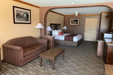 فندق Best Western Windwood Inn & Suites