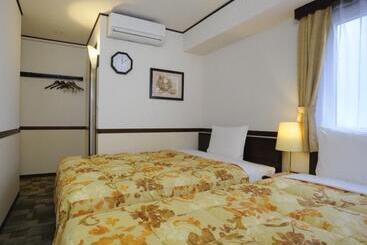 בית מלון כפרי Toyoko Inn Hiroshima Ekimae Ohashi Minami