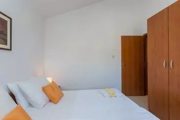 Жильё для туристов Apartments Nautilus Orasac