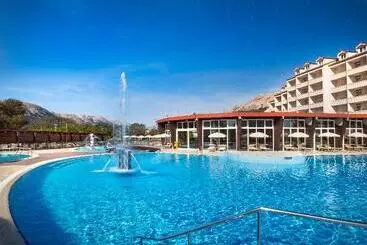 هتل Valamar Atrium Residence