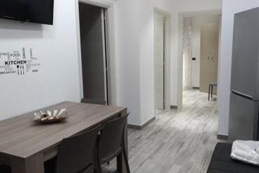 آپارتمان‌های توریست‌ها Sunrise Beach Apartment Trapani