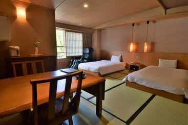 Otel Eirakukan