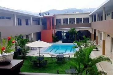 Hotel Vista Verde