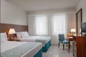 酒店 Holiday Inn & Suites Batangas Limapark, An Ihg
