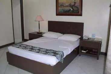 هتل Riverview Resort And Conference Center