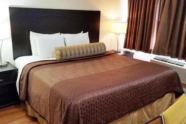 فندق Americas Best Value Inn & Suites Escondido