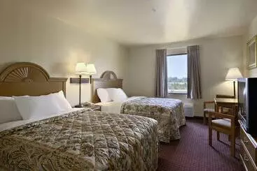 酒店 Days Inn By Wyndham Centre