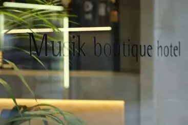 هتل Musik Boutique