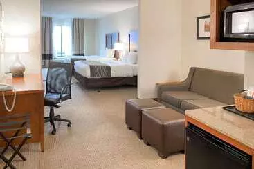 ホテル Comfort Inn & Suites