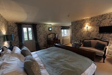 酒店 The White Hart