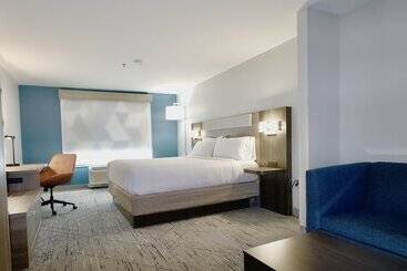 فندق Holiday Inn Express & Suites   Smithfield/selma, An Ihg