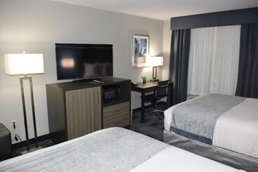 فندق Best Western Town Center Inn