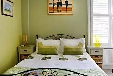 ホテル Copperfields Vegetarian Guest House