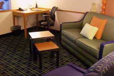 酒店 Fairfield Inn And Suites By Marriott Strasburg Shenandoah Valley